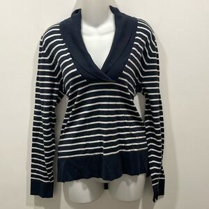 Banana Republic navy/white striped v-neck sweater size XL